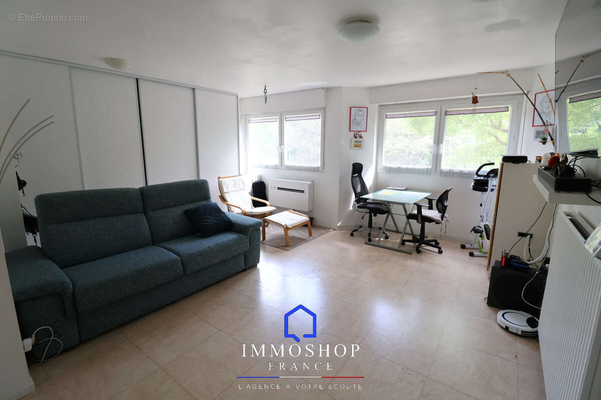 Appartement à MARSEILLE-12E