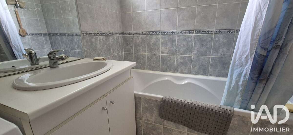 Photo 5 - Appartement à LONS-LE-SAUNIER