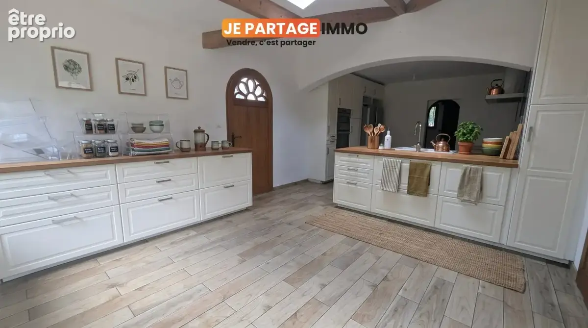 Maison 10 pièces 240m2 avec jardin 2500m2 piscinable - photo 6