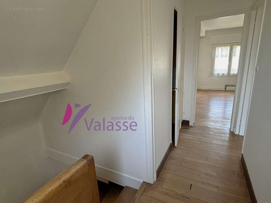 Maison 110 m² à Bolbec  - photo 7