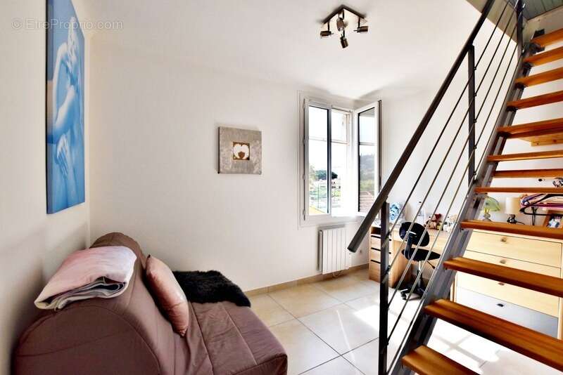 Maison à vendre 6 pièces LE LAVANDOU-SAINT CLAIR (83) - photo 18