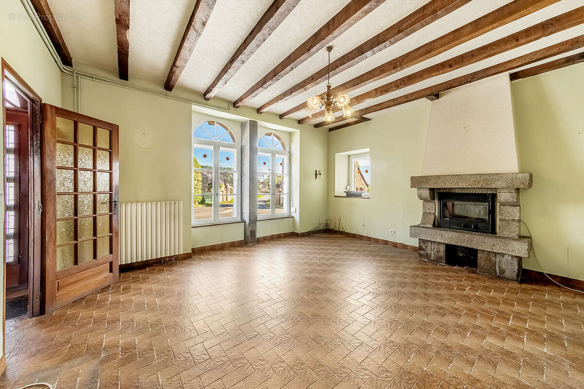 Maison à CUGUEN