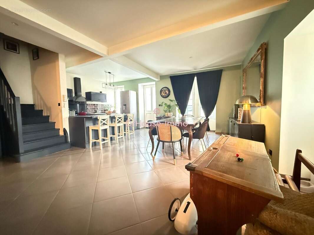 Maison à RAUZAN