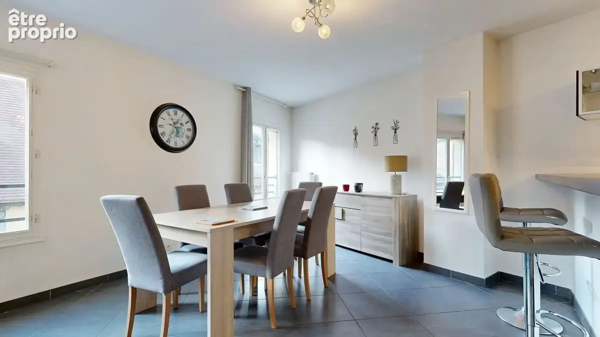 Charmant Appartement T3 Lumineux en Centre-Ville avec 2 Chambres - photo 1