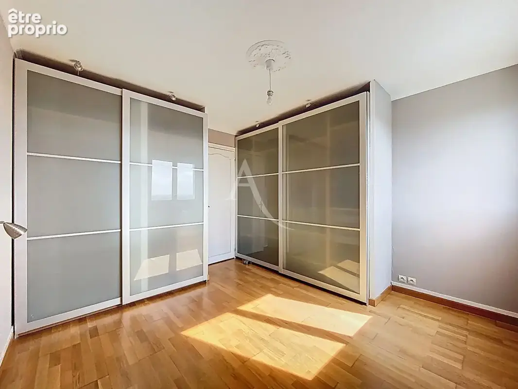Appartement 4 pièces de 81.56 m² - Saint-Germain-en-Laye - photo 14