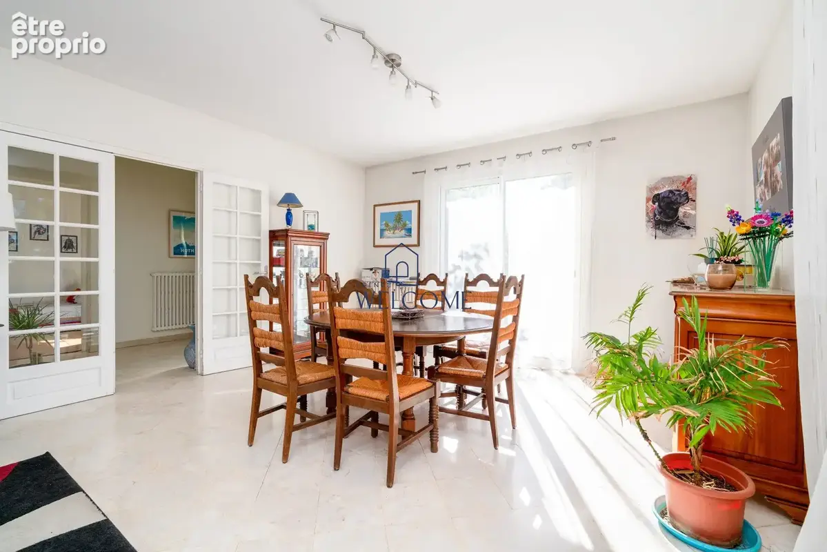 Maison 10 pièces 180 m² à vendre à Vendargues (34740) - photo 2