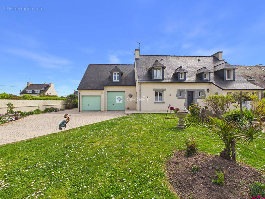 Maison à PENMARCH