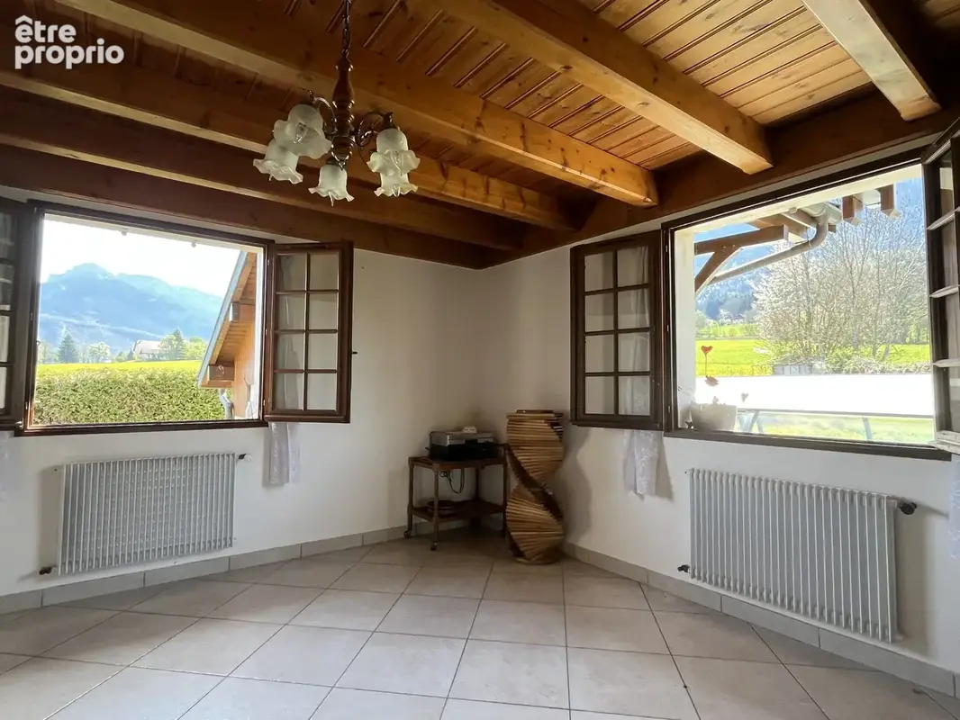 Maison 216m2 avec piscine et appart t2 - photo 6
