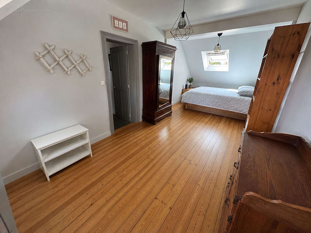 Maison à vendre - Goderville centre - 136 m² - 4 chambres - Sous-sol - Jardin - photo 16