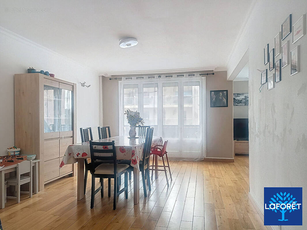 Appartement à NEUILLY-SUR-MARNE