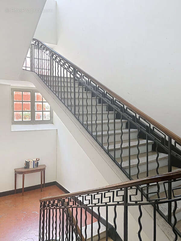 Appartement Nimes 5 pièce(s) 159.66 m2 - photo 12