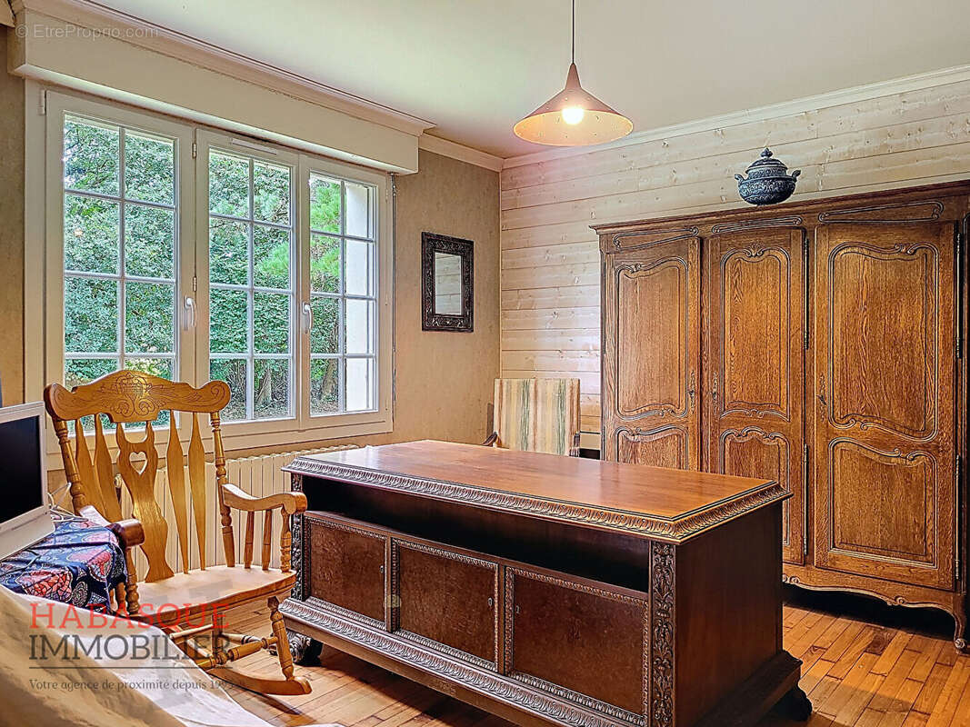 Maison à SAINT-SAUVEUR