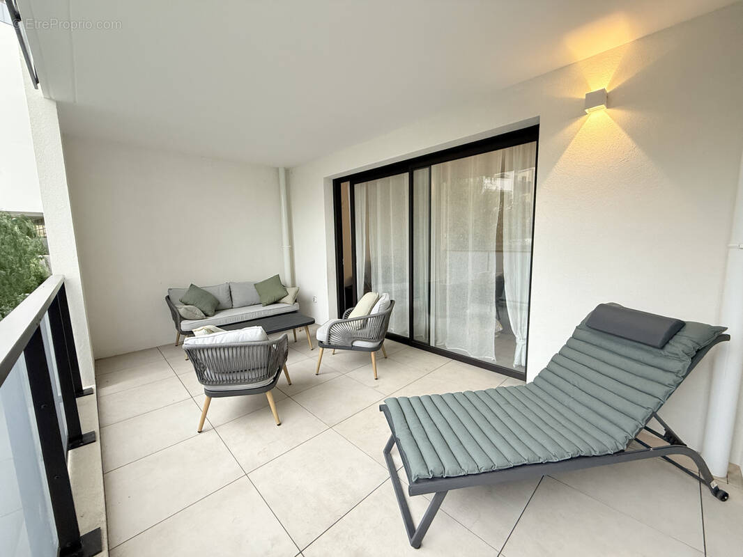 Appartement à SAINT-JEAN-DE-VEDAS