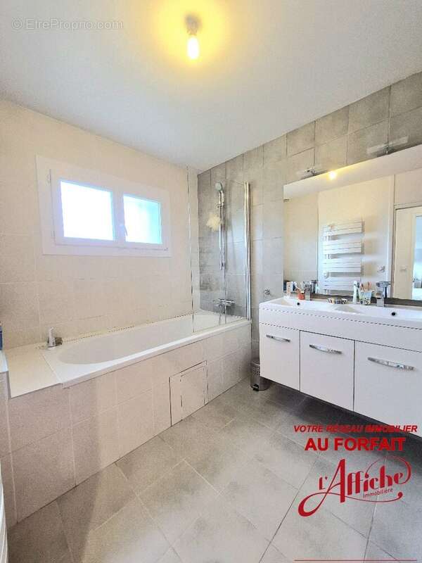 Maison à PECHBONNIEU