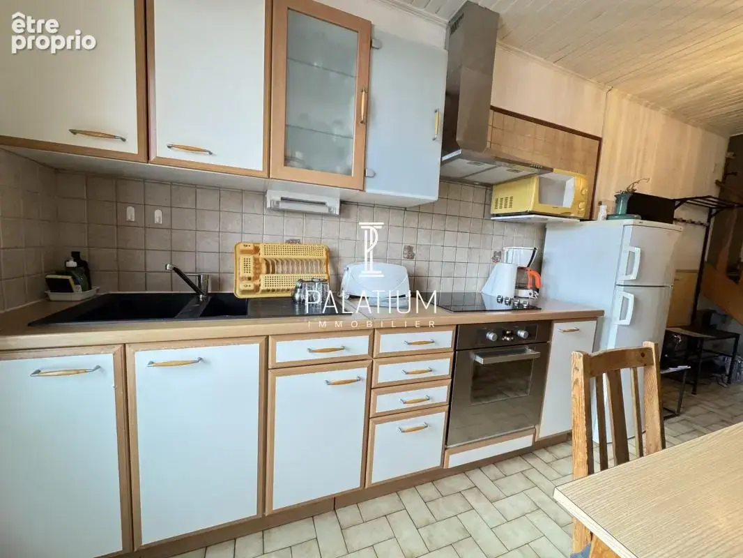 Appartement à GREOUX-LES-BAINS