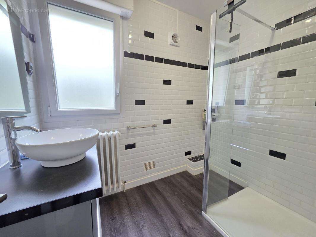 Maison à BOIS-GUILLAUME