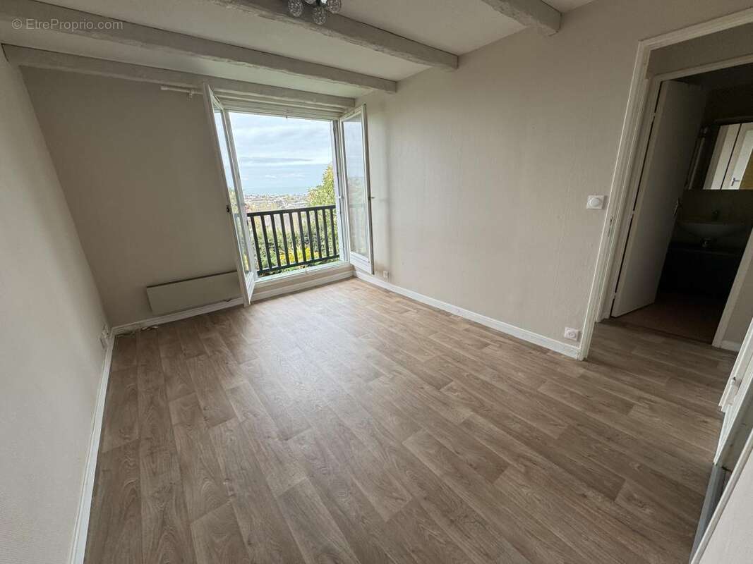 Appartement à BLONVILLE-SUR-MER
