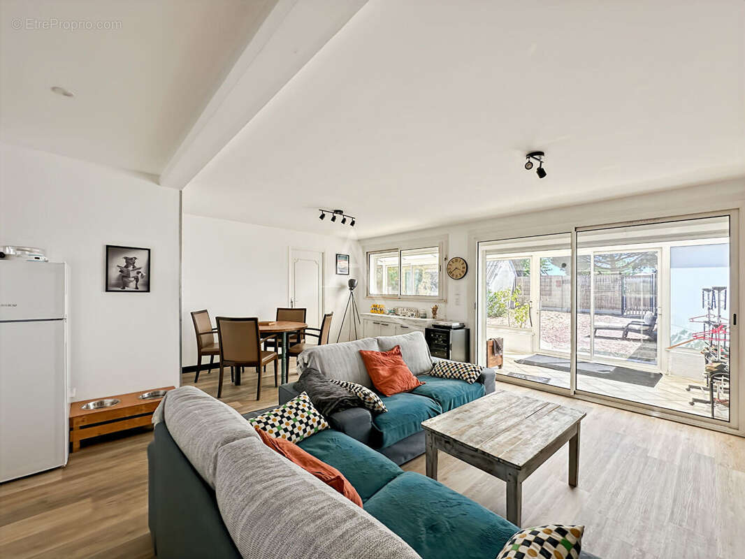 Appartement en rez-de-jardin avec garage, 2 parkings - Saint Jean De Monts - photo 4