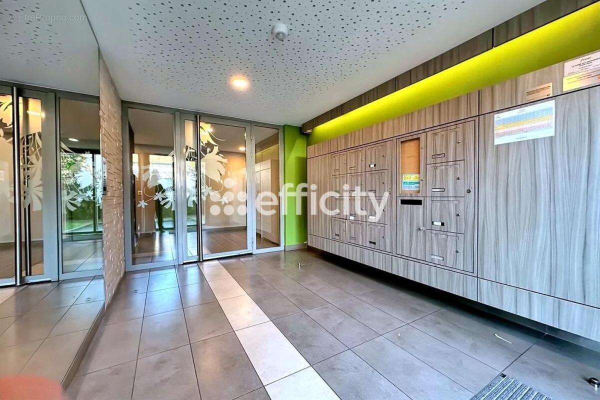 Appartement à FEYZIN
