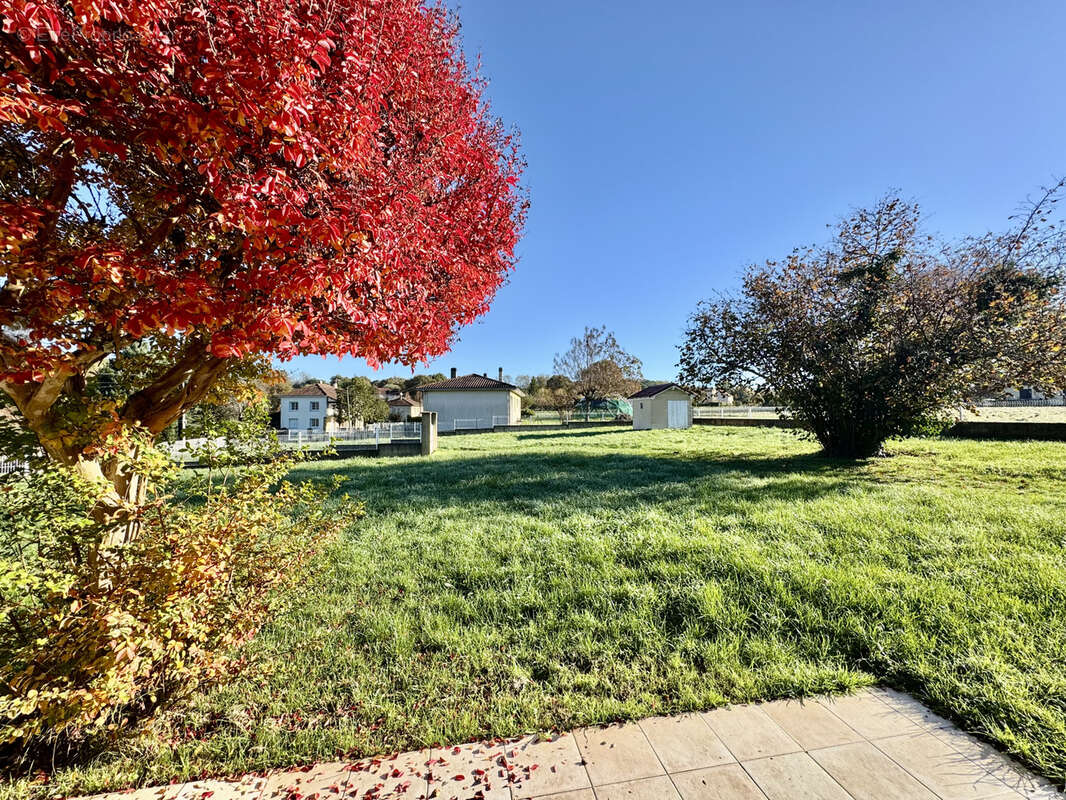 Maison à MOULEYDIER