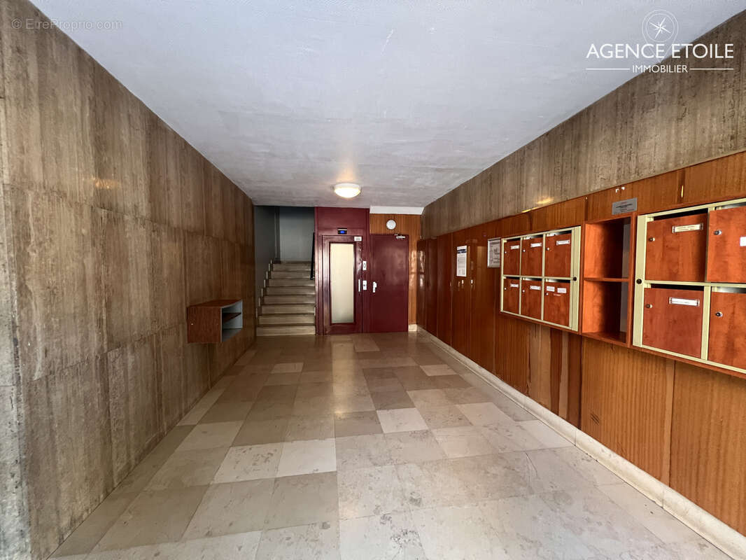 Appartement à MARSEILLE-10E