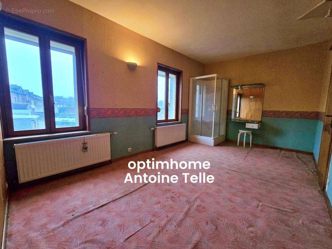 Opportunité au Cateau-Cambrésis - Maison(s) de ville avec jardin au pied des commodités - photo 2