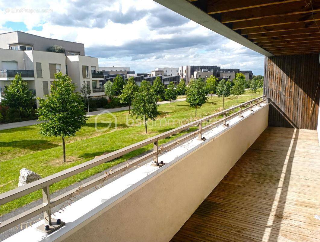 Appartement à BUSSY-SAINT-GEORGES