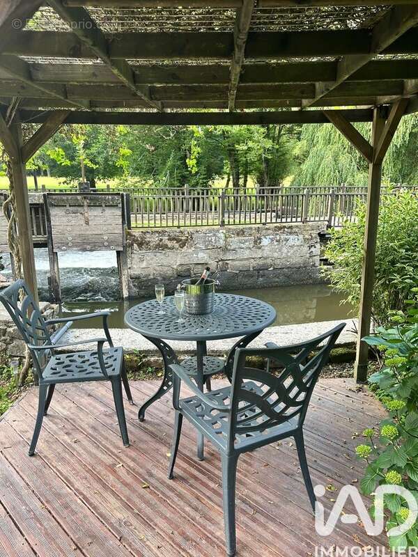 Maison 230 m² à Mezieres-Sur-Couesnon  - photo 9