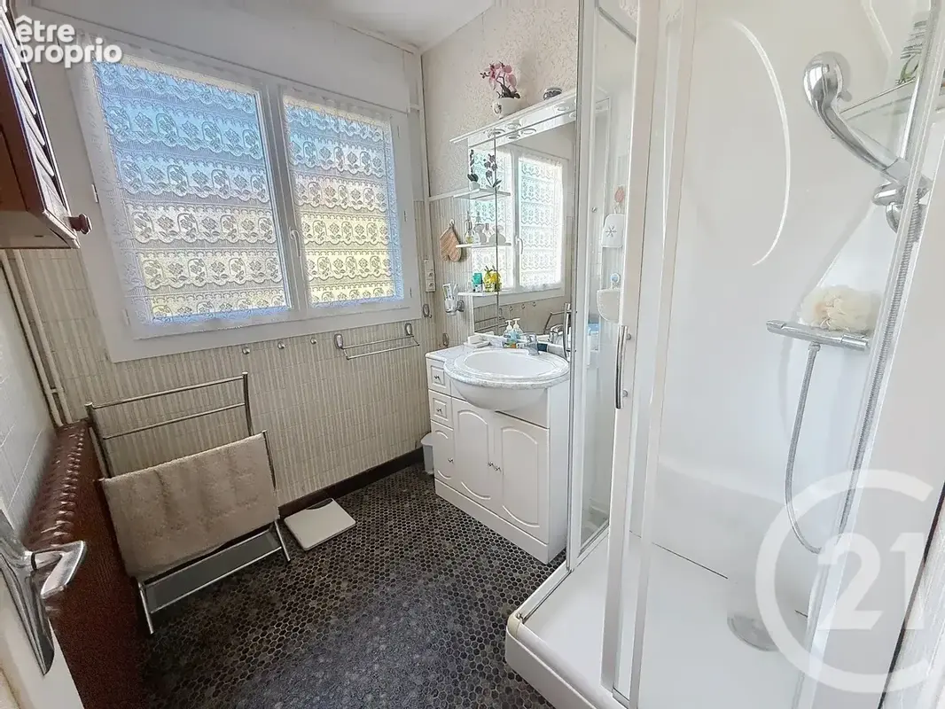 Maison 85 m² à L'isle-D'espagnac  - photo 7