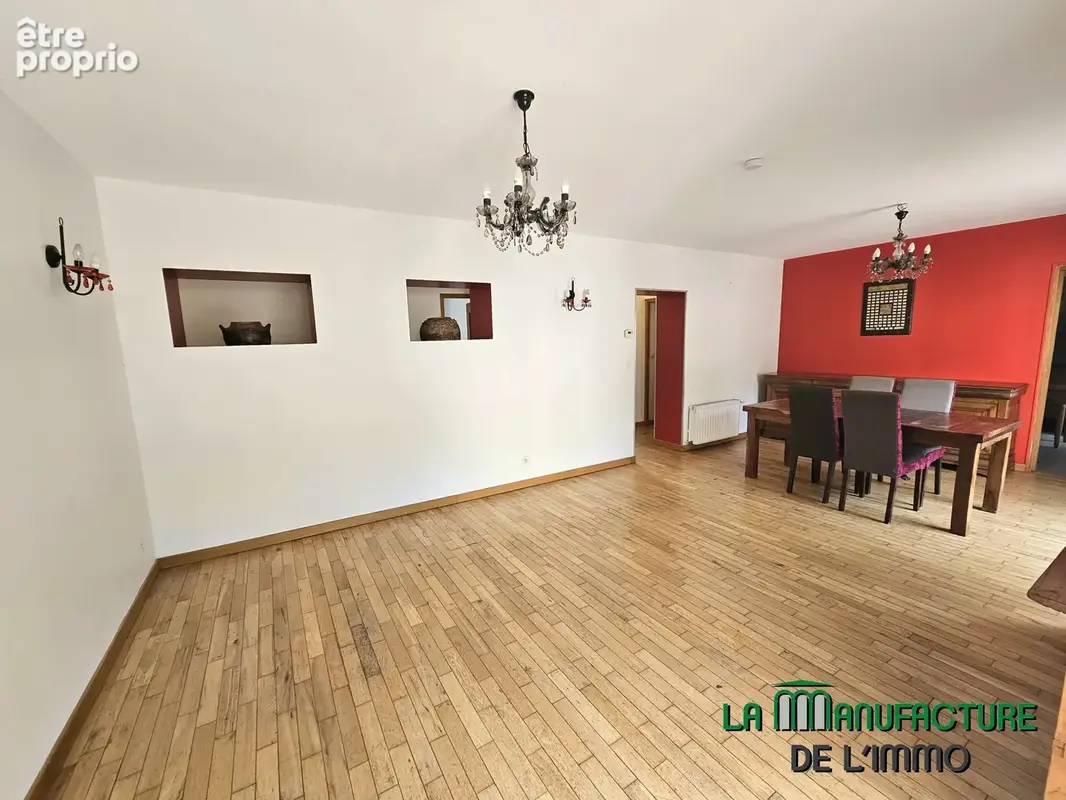 T4 de 122 m2 avec jardin privatif et dependance - photo 4