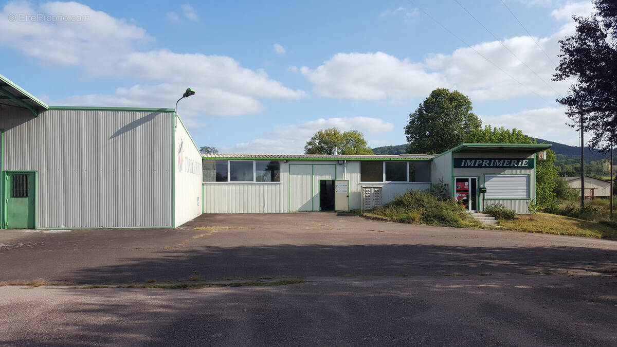 Commerce à BEAUBERY