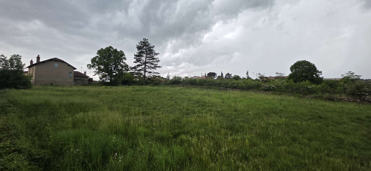 Exclusivité   vue panoramique sur les hauteurs de millau   fort potentiel de rénovation - photo 3