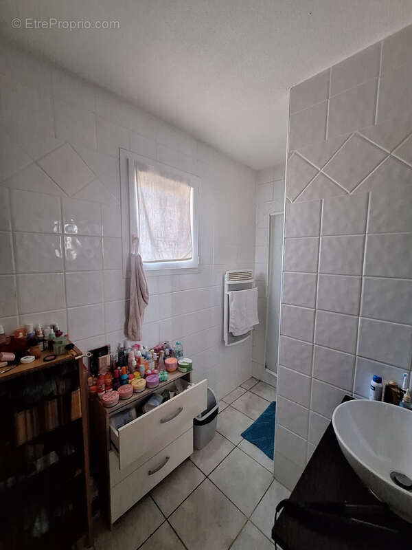 Maison de type 4 sur la commune de  Lézignan corbières parfaite pour une famille 172 000€ - photo 9