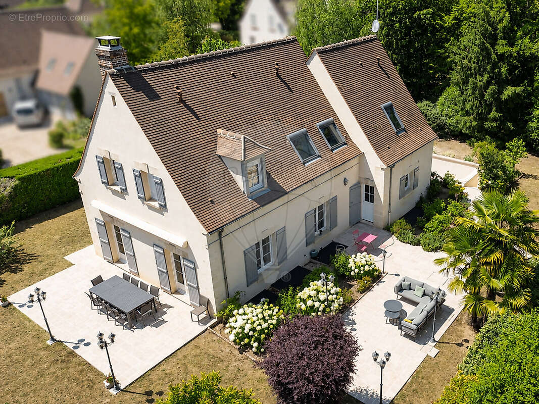 Maison à SENLIS