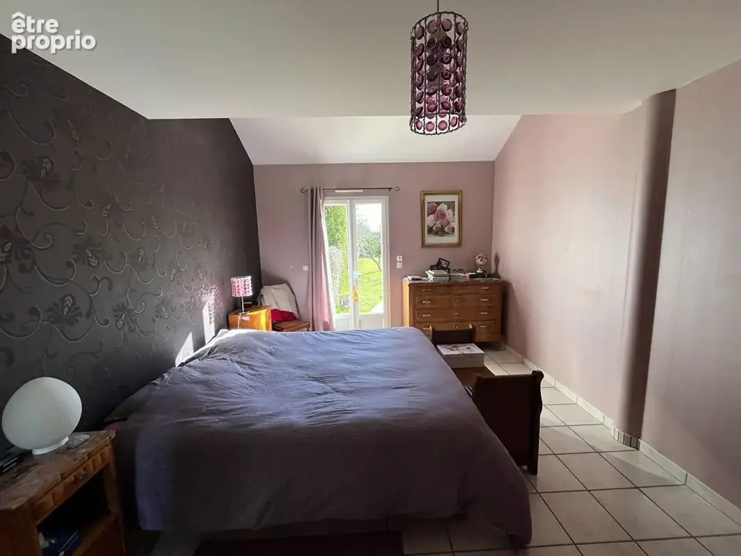 Maison Saint Benoit 8 pièce(s) 162 m2 - photo 12