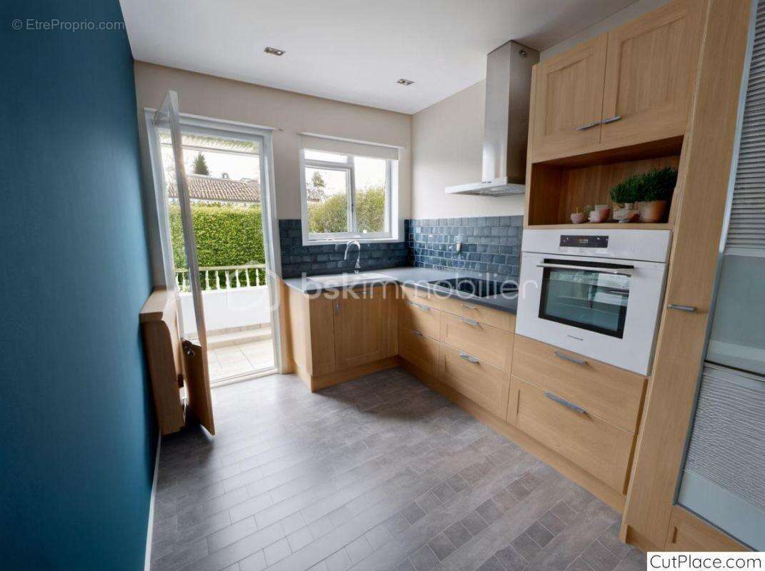 Appartement à LA VALETTE-DU-VAR