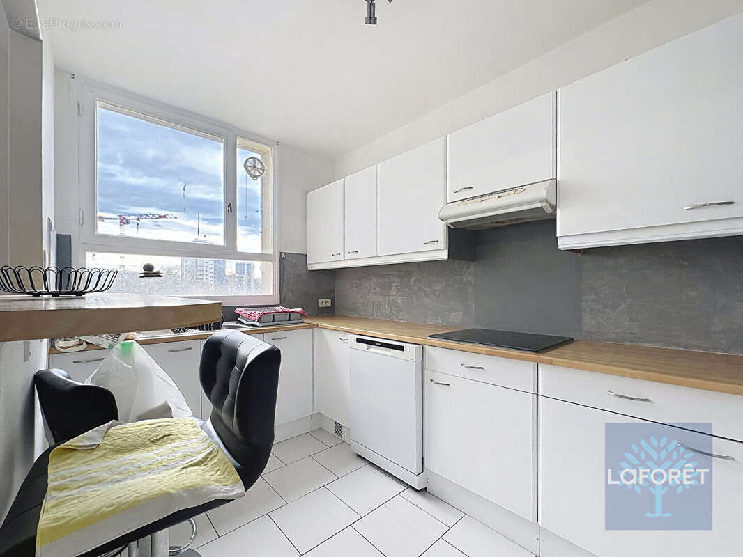 Appartement à HEROUVILLE-SAINT-CLAIR