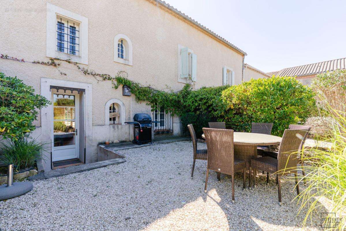 Maison 140 m² à Saint-Nazaire-D'aude  - photo 3