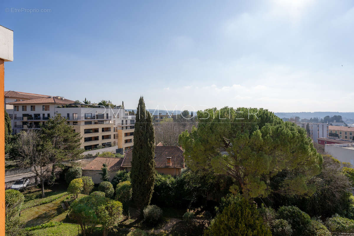 Appartement à AIX-EN-PROVENCE