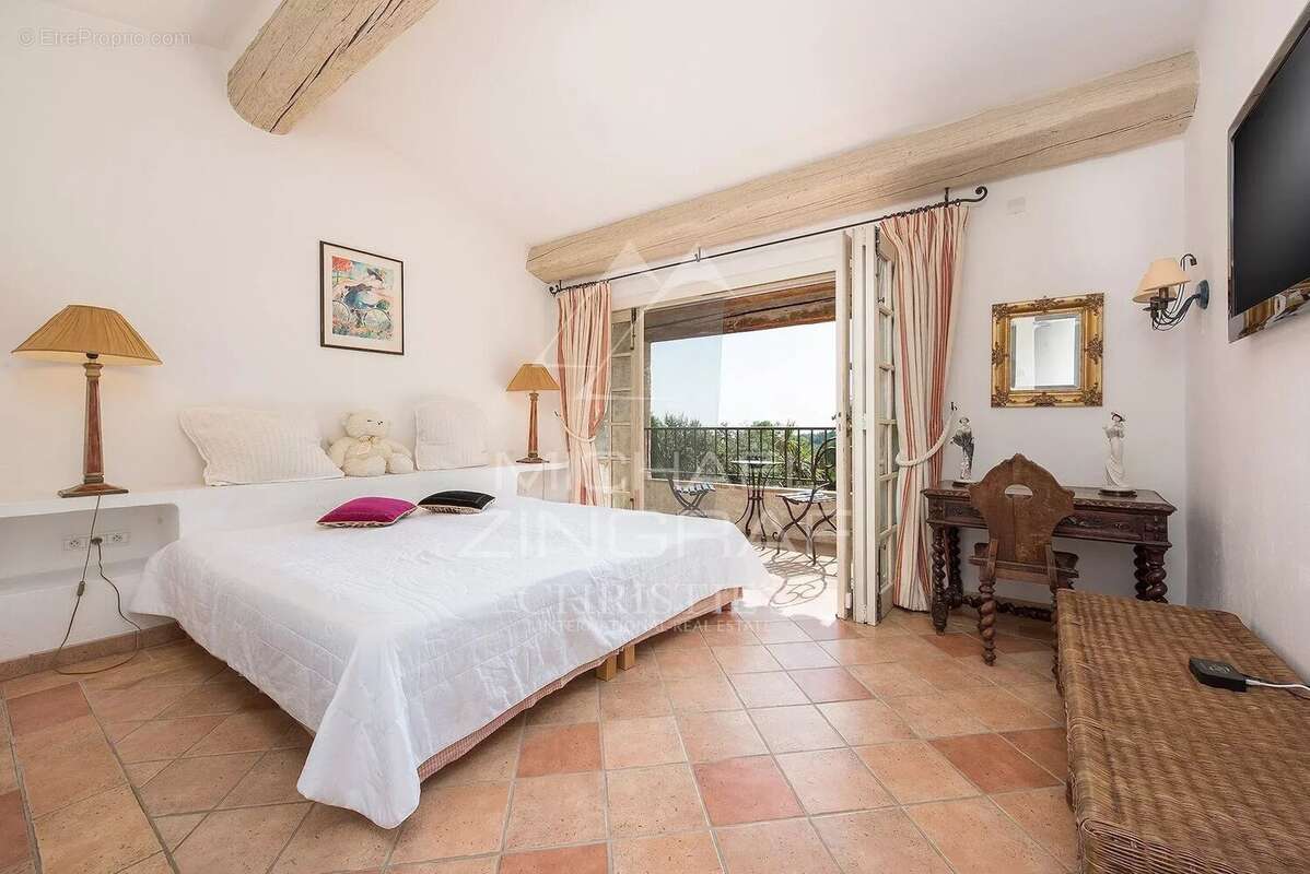 Maison à LA COLLE-SUR-LOUP