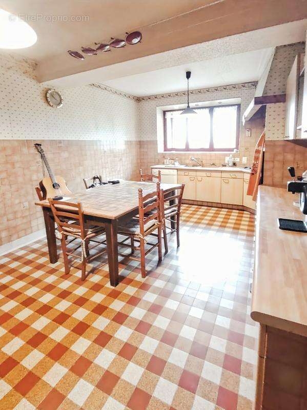 Maison à MOISY