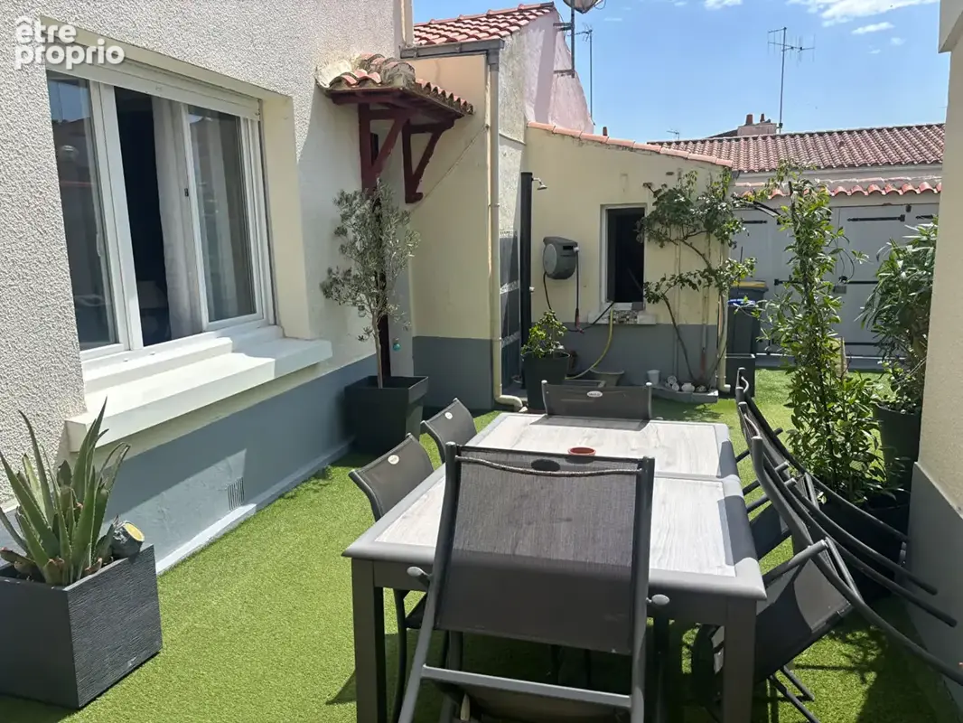 maison deux chambres centre ville de la chaume - photo 9