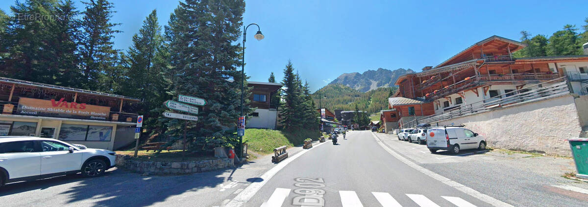 Parking à VARS