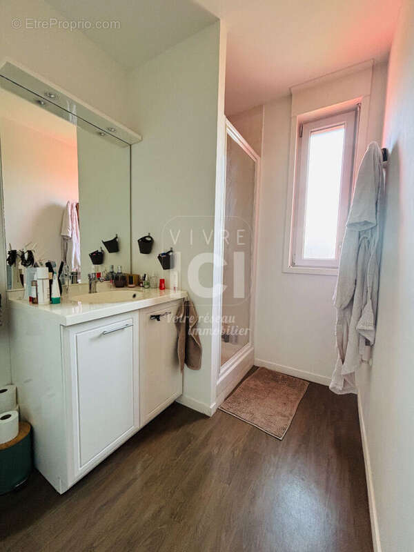 Appartement à BOUAYE