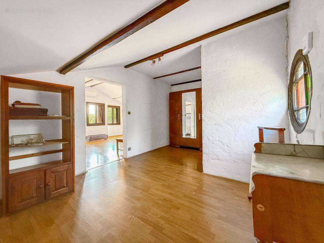 Maison à CAGNES-SUR-MER