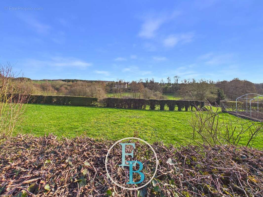 Maison à BRETTEVILLE-SUR-LAIZE