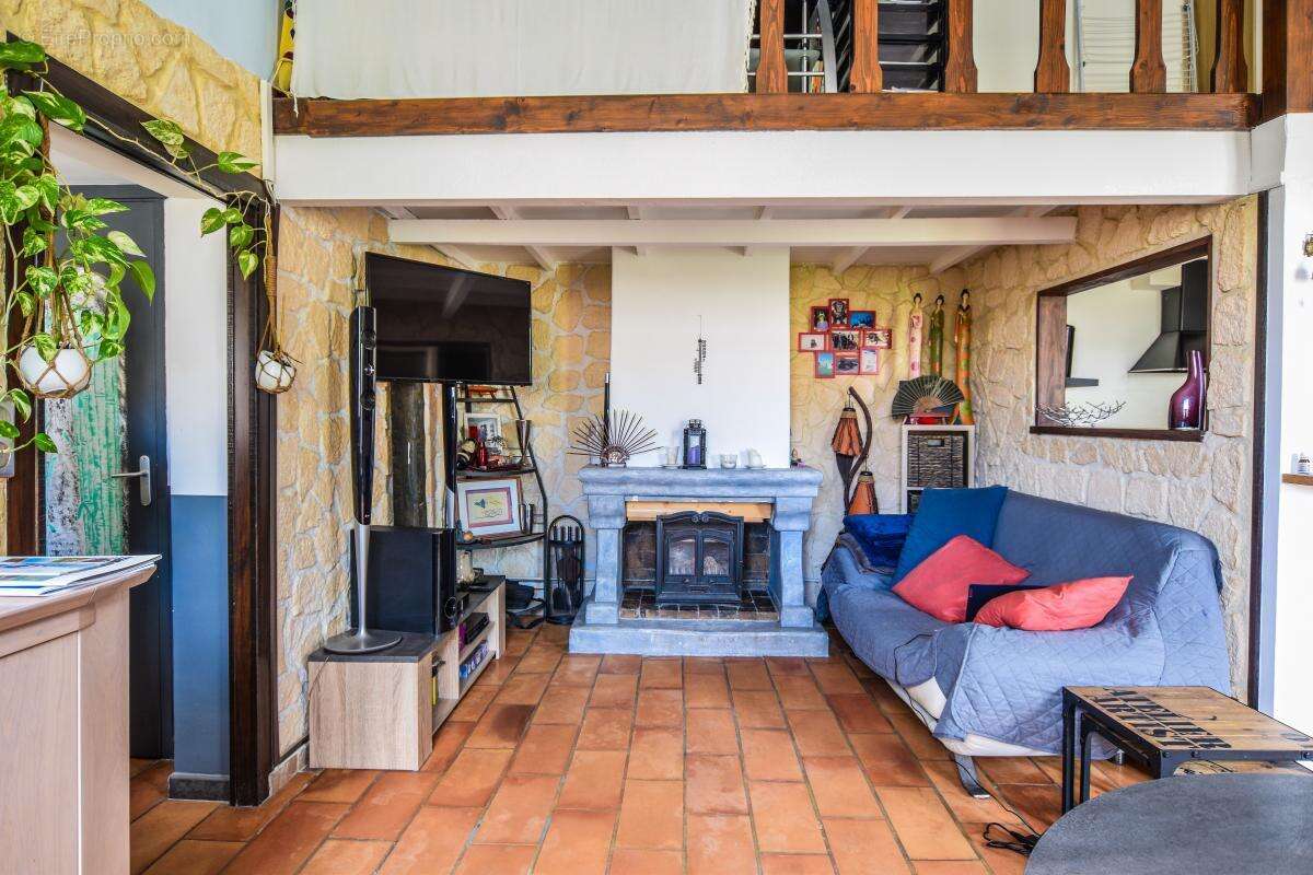 Maison à ROCHEFORT-DU-GARD