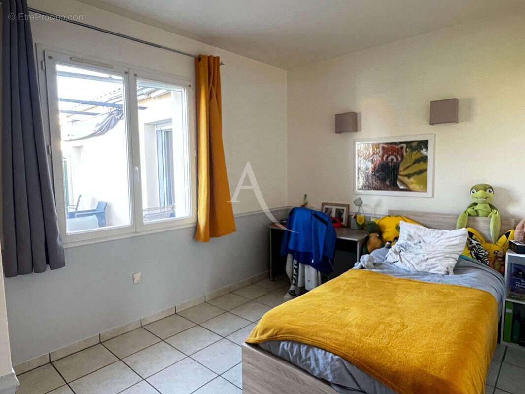 Maison à VOUILLE-LES-MARAIS