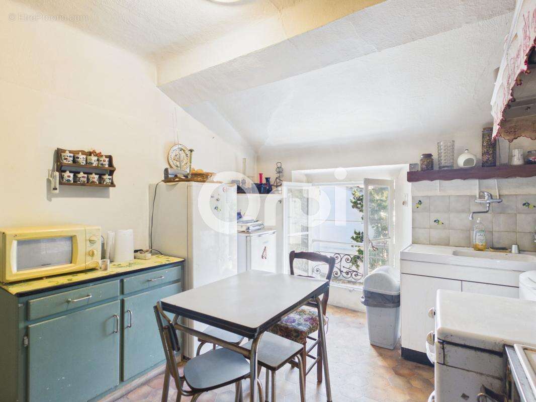 Appartement t3 / seillans village - accès facile - stationnement facile - commodités à proximité - idéal investisseurs ou premie - photo 5