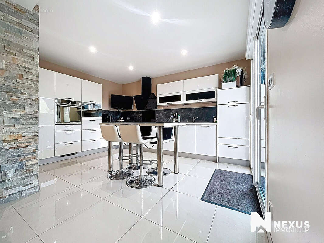 Maison à GRAND-COURONNE